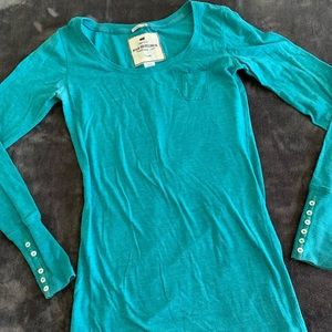 Long sleeve teal shirt!